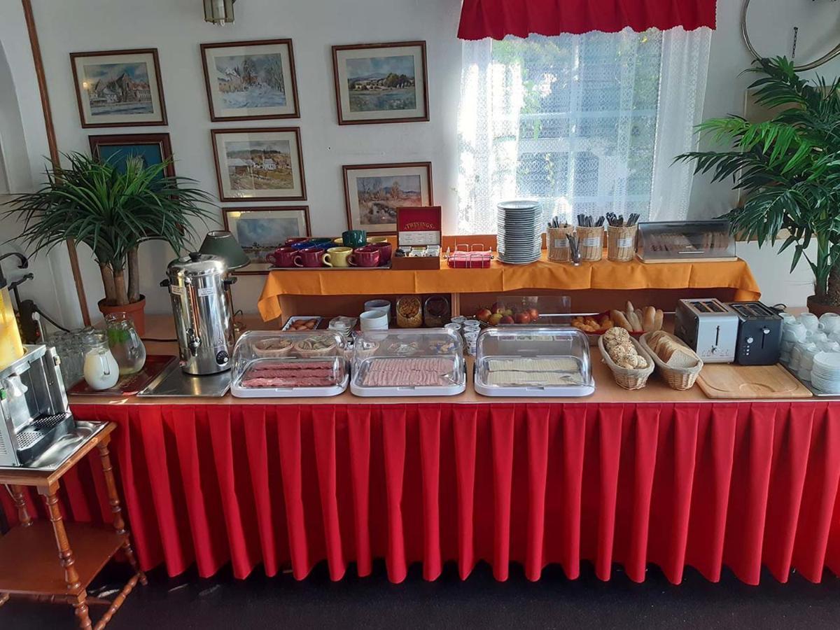 Hotel Klor Doudleby Esterno foto