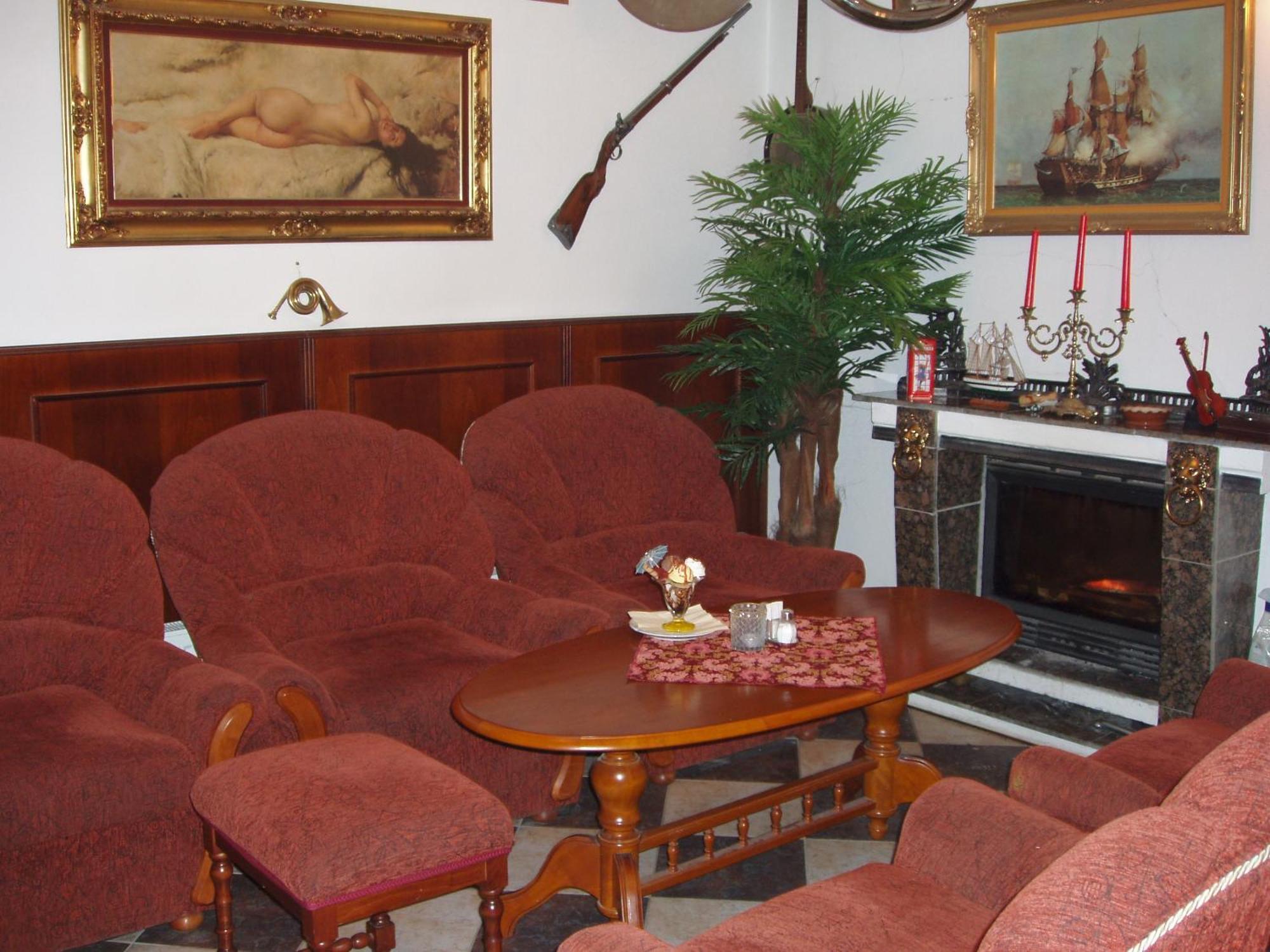 Hotel Klor Doudleby Esterno foto